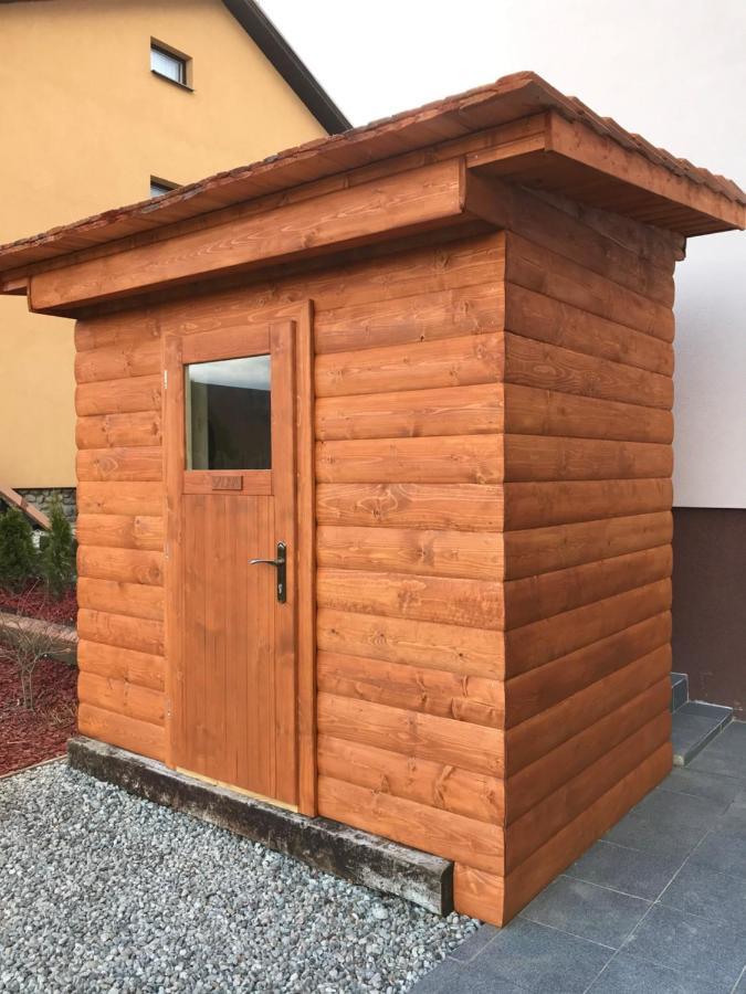 Apartman Emka Liptovský Mikuláš Dış mekan fotoğraf