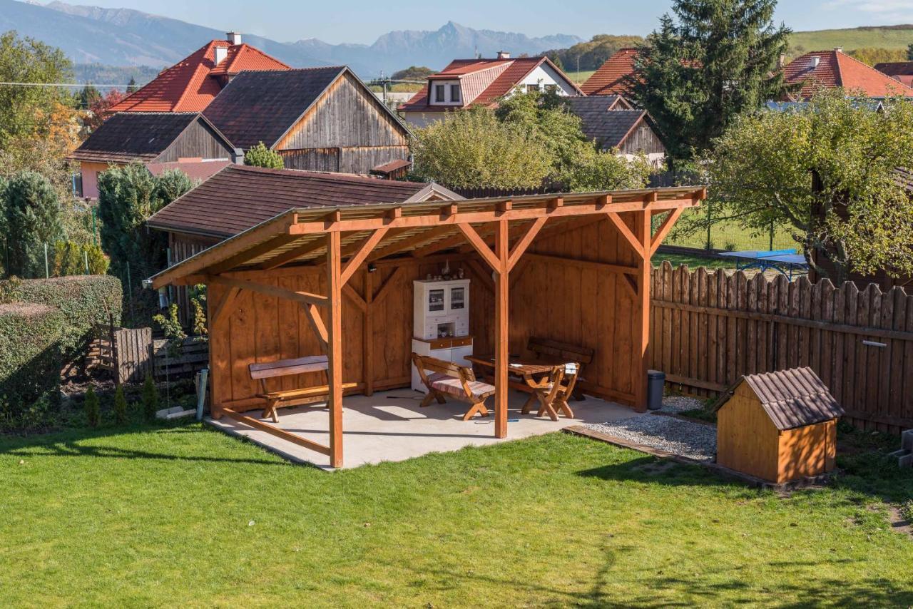 Apartman Emka Liptovský Mikuláš Dış mekan fotoğraf