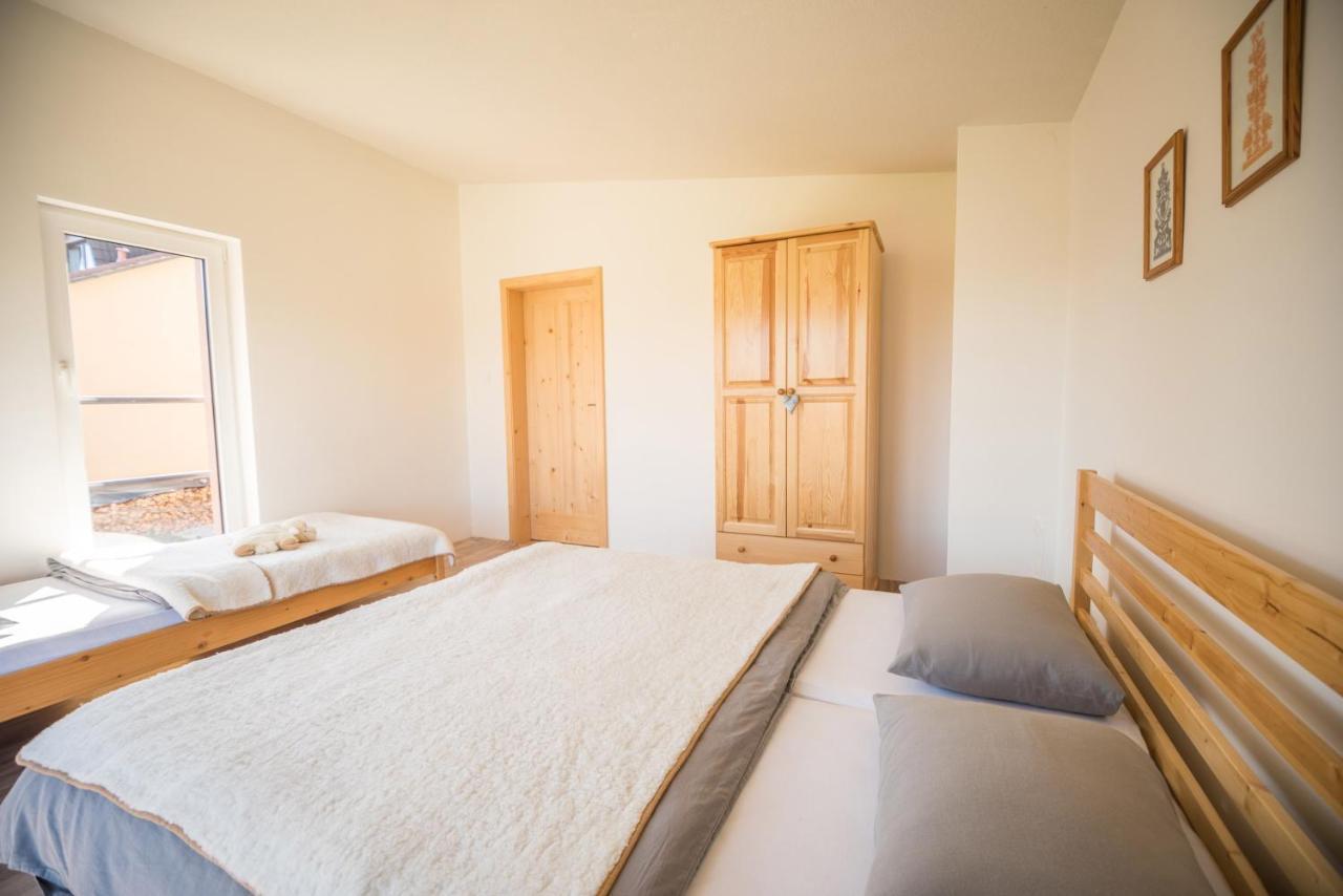 Apartman Emka Liptovský Mikuláš Dış mekan fotoğraf