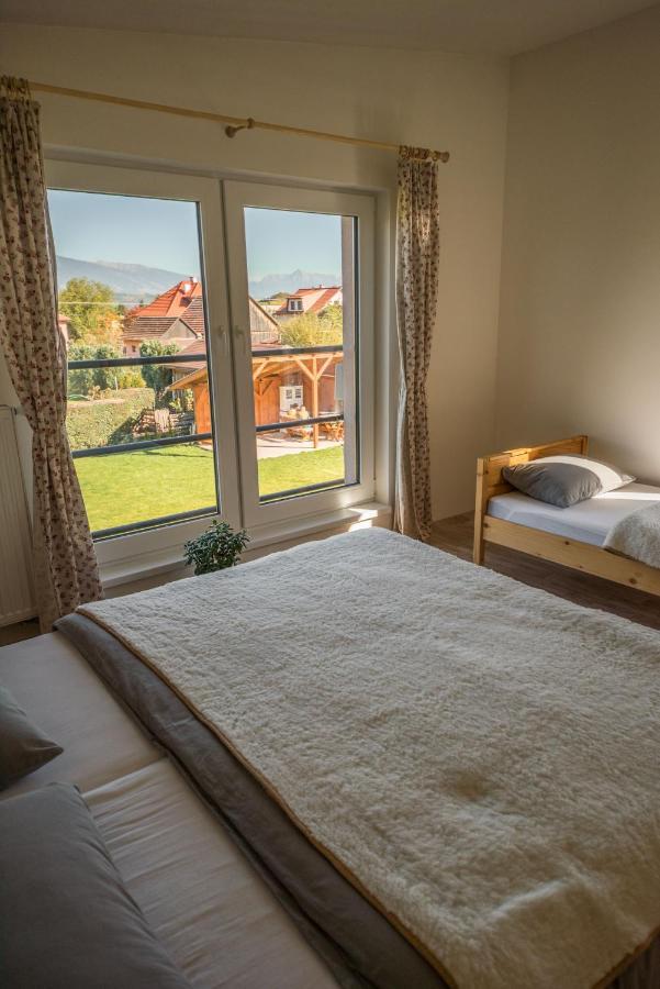 Apartman Emka Liptovský Mikuláš Dış mekan fotoğraf